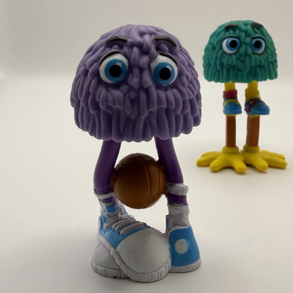 McDonald's Purple And Blue Fry Guys Kids with Basketball 1989 Lot Of 2